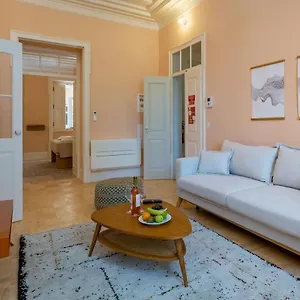 Pombaline Building W/pool By Lovelystay Vila Real de Santo António